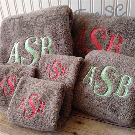 monogrammed bathroom towels